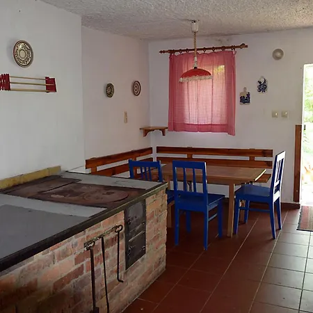 Mysliwski Apartamento Zatom Nowy